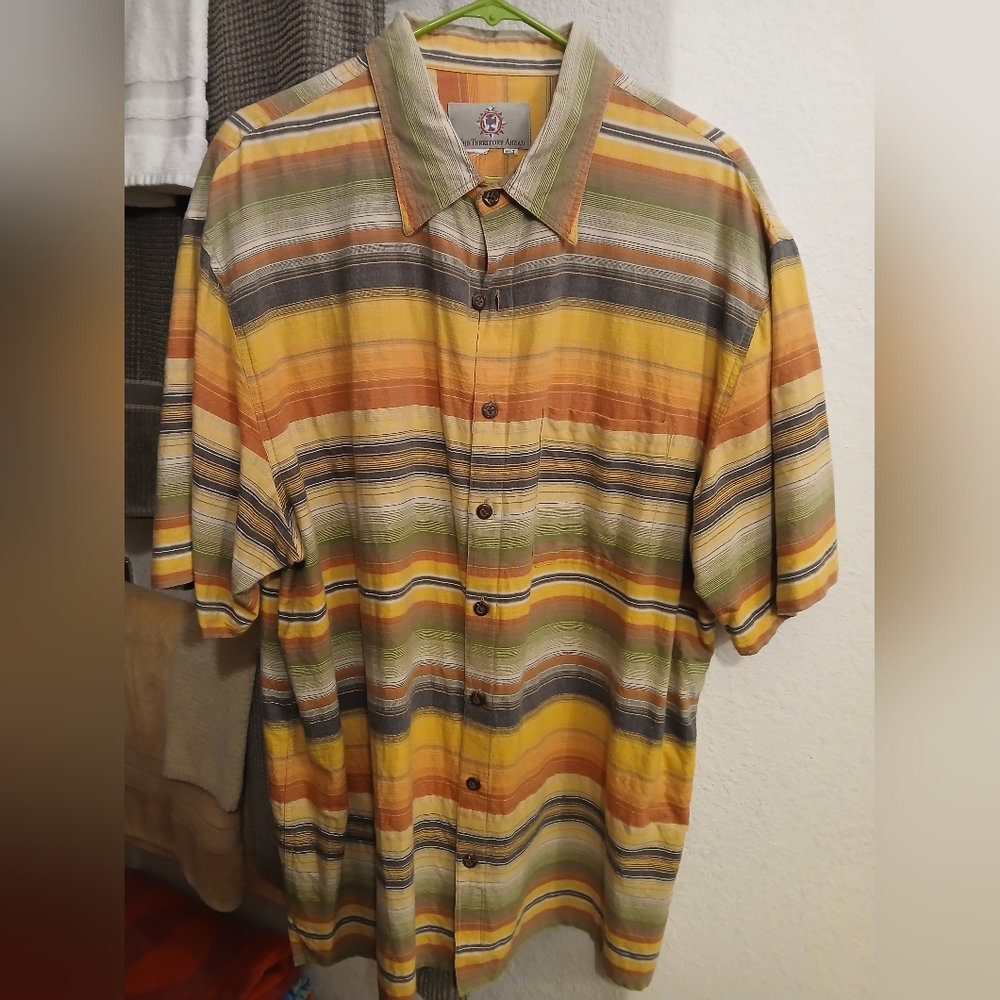 XLT Button Up